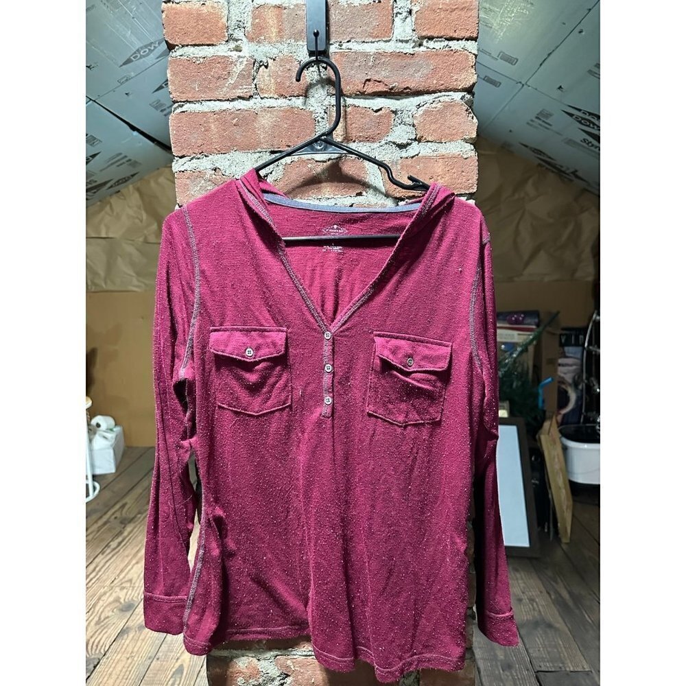 St. John’s Bay Men’s size Large Long Sleeve shirt